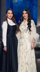 الاعلامية السعودية لجين عمران