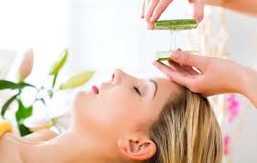 استعمالات جمالية مذهلة لجِل الألوفيرا للبشرة والشعر..